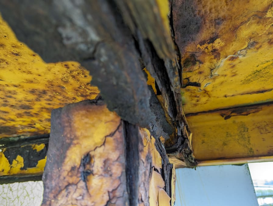 Crane inspection corrosion