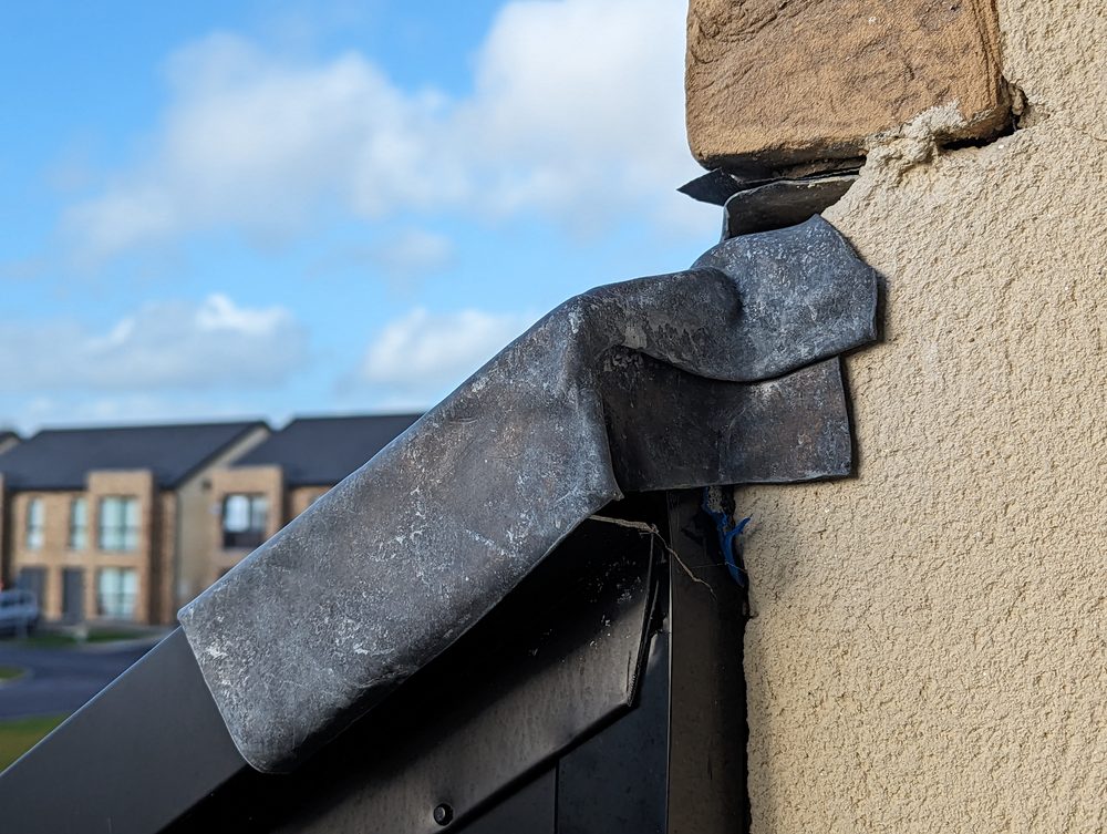 Another example of the defective flashing captured at the same consistent angle