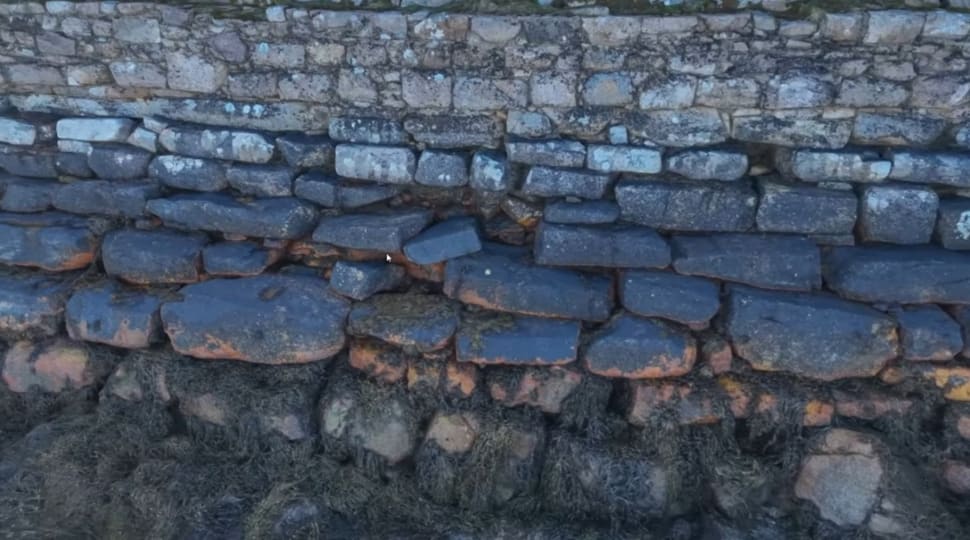 3D model showing areas with missing stones and structural damage