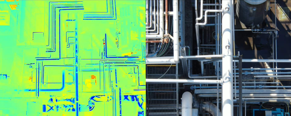 Combined thermal and RGB image of insulated pipes